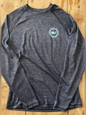Men’s Vineyard Vines performance fabric long-sleeve - small